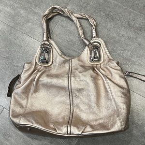 B. Makowsky Pebble Leather Medium Shoulder Bag With Zipper Pockets